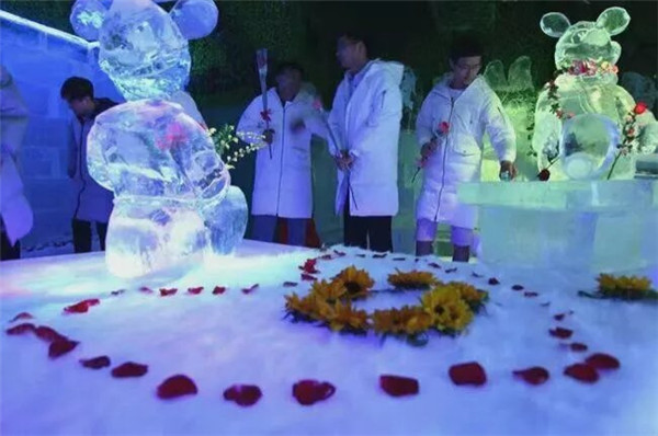 ���� ��˹��Ħ����ư� (4)